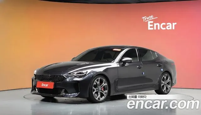 Kia Stinger — экстерьер