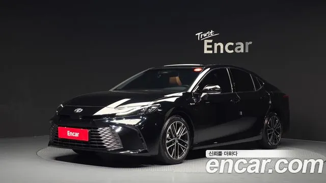 Toyota Camry — экстерьер