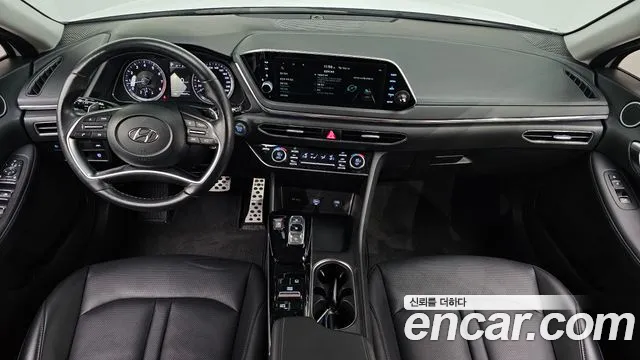 Hyundai Sonata — интерьер