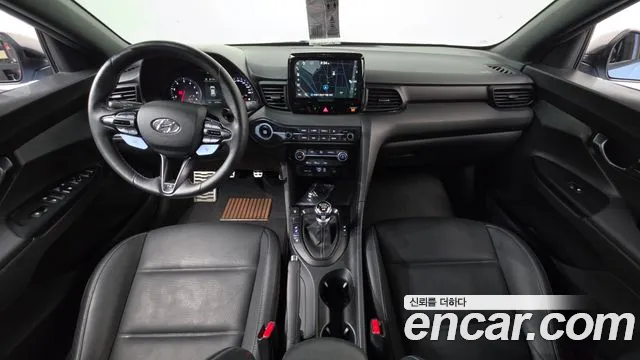 Hyundai Veloster — интерьер