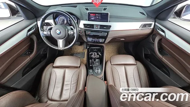 BMW X1 — интерьер