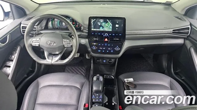Hyundai Ioniq — интерьер