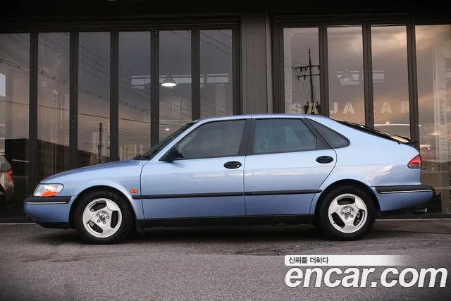 Saab 900 — интерьер