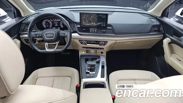 Audi Q5 — интерьер