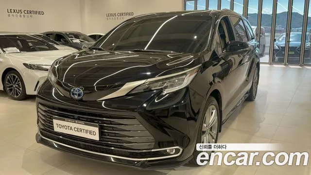 Toyota Sienna — экстерьер