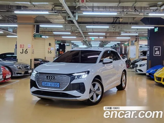 Audi Q4 e-tron — экстерьер