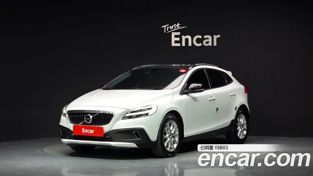 Volvo V40 — экстерьер