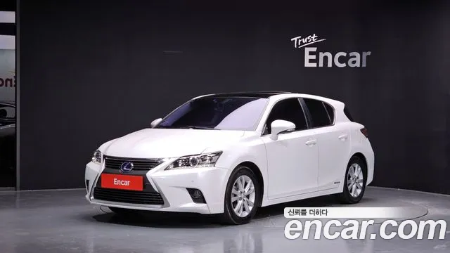 Lexus CT200h — экстерьер