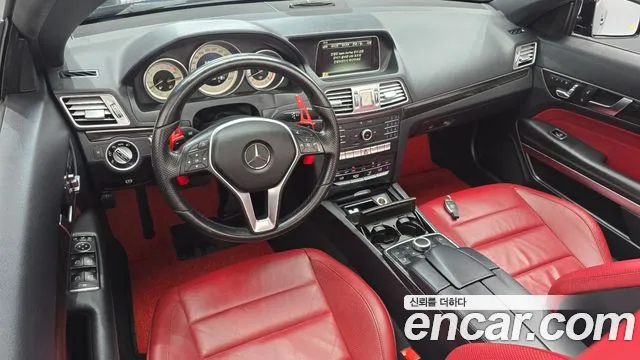 Mercedes-Benz E-класс — интерьер
