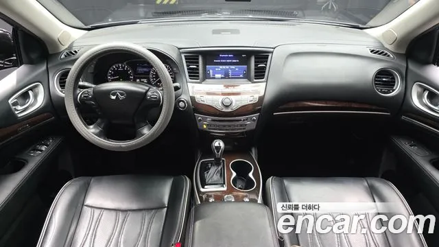 Infiniti QX60 — интерьер