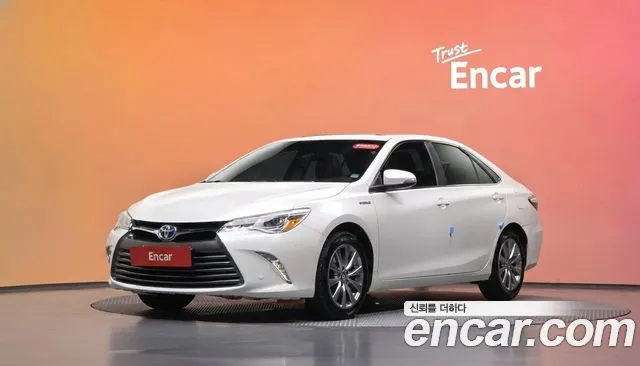 Toyota Camry — экстерьер
