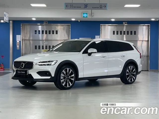 Volvo V60 — экстерьер
