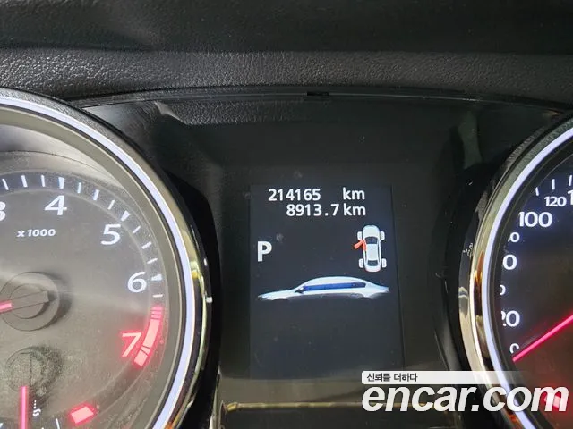 Renault Korea SM7 — интерьер