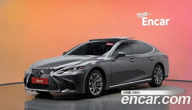 Lexus LS — экстерьер