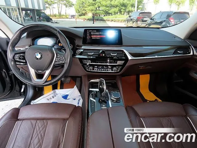 BMW Gran Turismo GT — интерьер