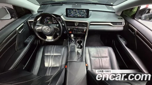 Lexus RX — интерьер