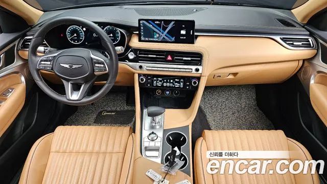 Genesis G70 — интерьер