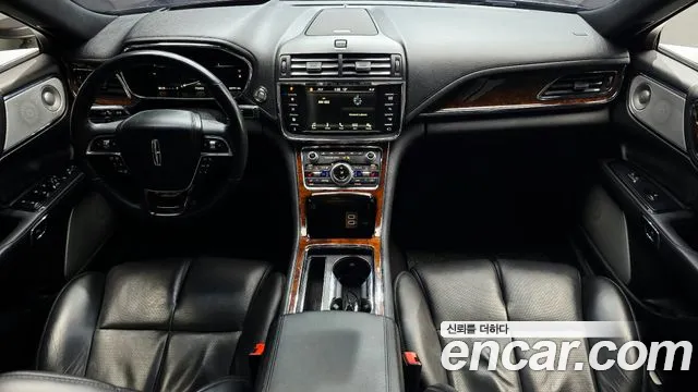 Lincoln Continental — интерьер
