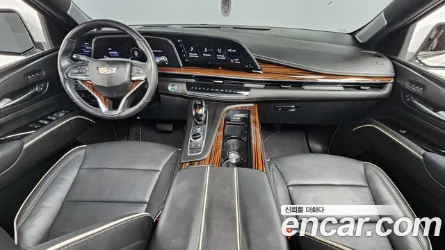 Cadillac Escalade — интерьер