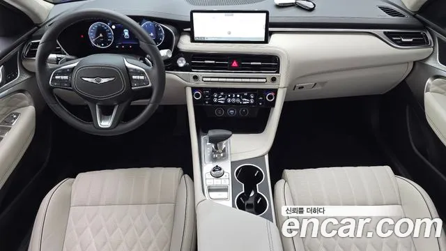 Genesis G70 — интерьер