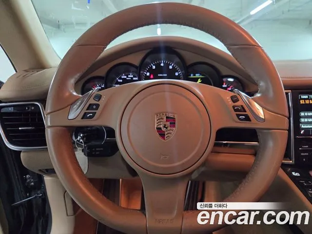 Porsche Panamera — интерьер