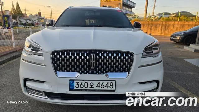Lincoln Aviator — экстерьер