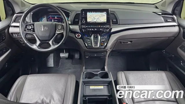 Honda Odyssey — интерьер