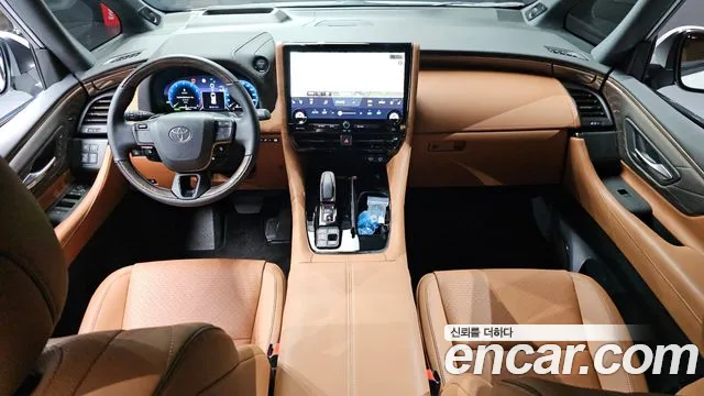 Toyota Alphard — интерьер