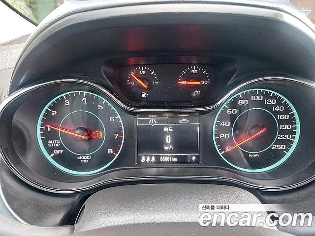 Chevrolet Korea Cruze — интерьер