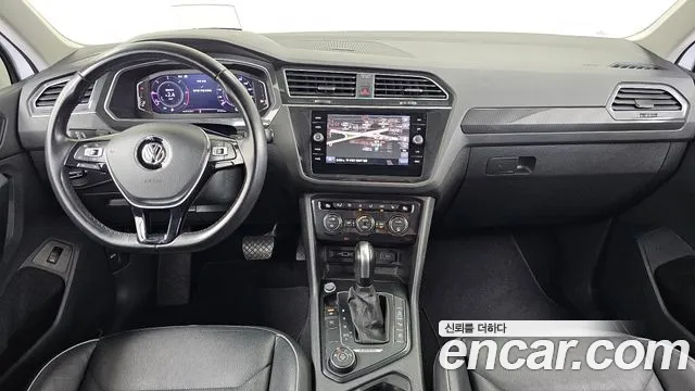 Volkswagen Tiguan — интерьер