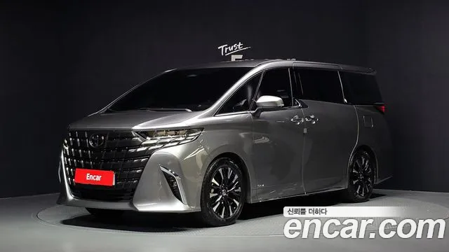 Toyota Alphard — экстерьер