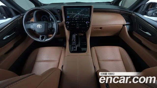 Toyota Alphard — интерьер
