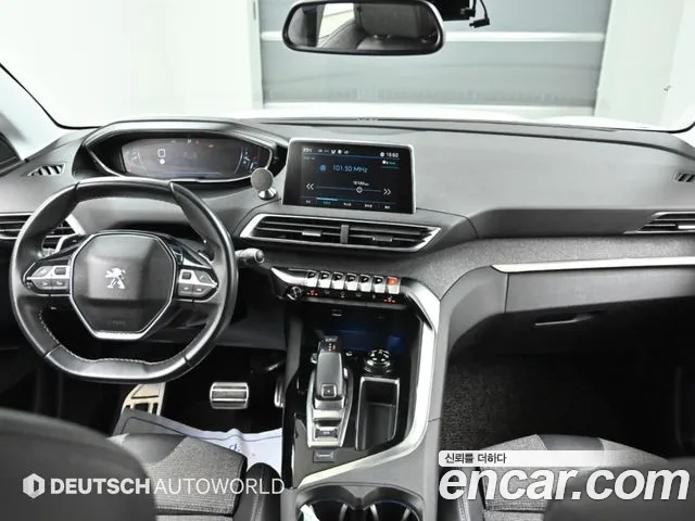 Peugeot 3008 — интерьер