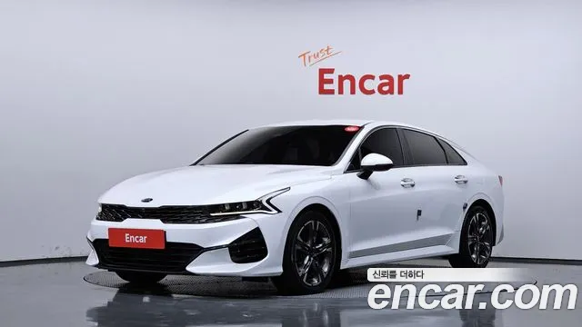 Kia K5 — экстерьер