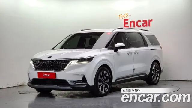 Kia Carnival — экстерьер
