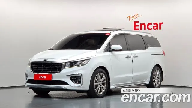 Kia Carnival — экстерьер