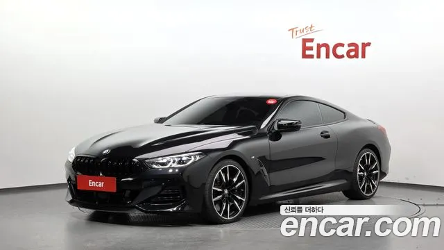 BMW 8 серия