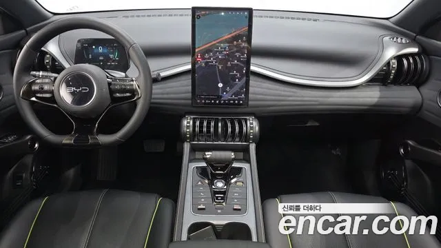 BYD Atto 3 — интерьер
