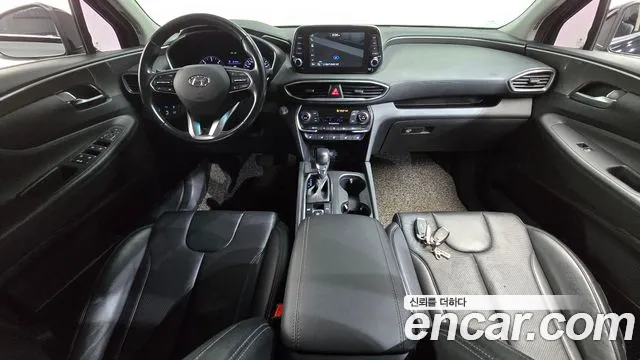 Hyundai Santa Fe — интерьер