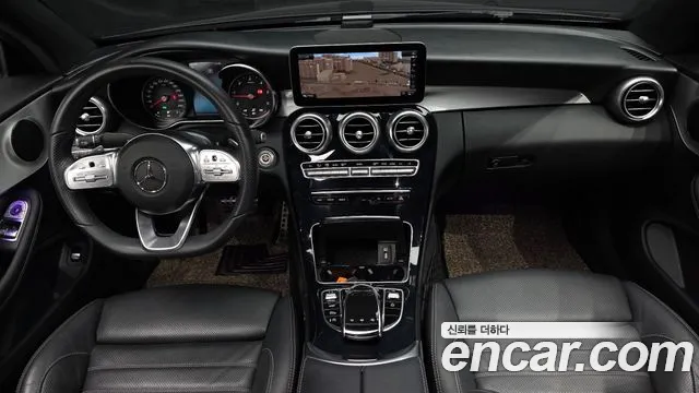 Mercedes-Benz C-класс — интерьер