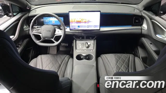 BYD Sea Lion 7 — интерьер