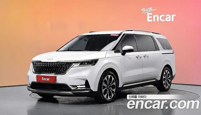 Kia Carnival — экстерьер
