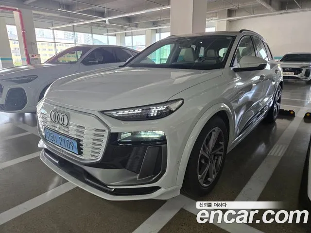 Audi Q6 e-tron