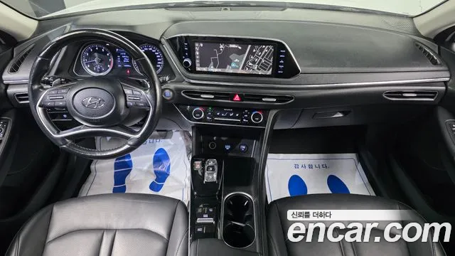 Hyundai Sonata — интерьер