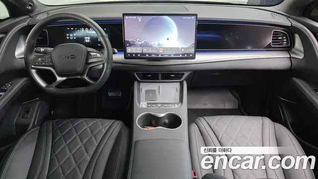 BYD Sea Lion 7 — интерьер