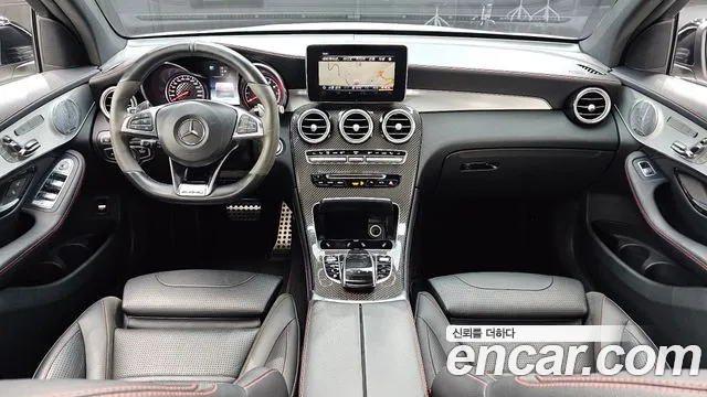 Mercedes-Benz GLC-класс — интерьер