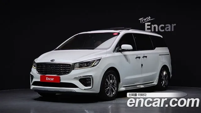Kia Carnival — экстерьер