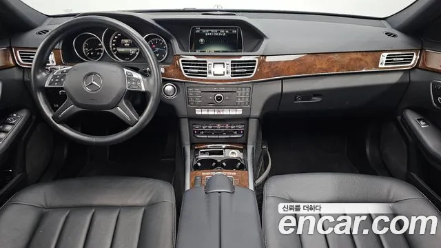 Mercedes-Benz E-класс — интерьер