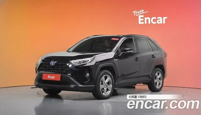 Toyota RAV4 — экстерьер