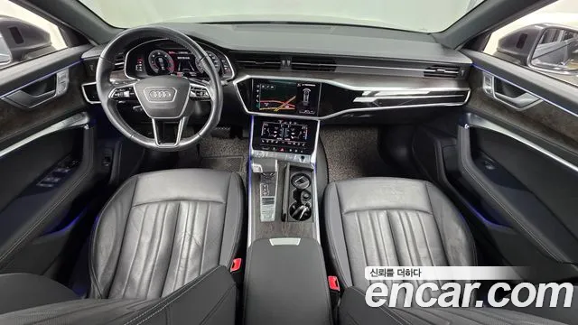 Audi A6 — интерьер